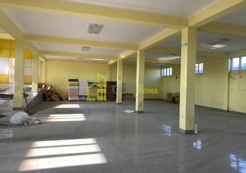 Rent, office space, 1106m², Zeta, Podgorica