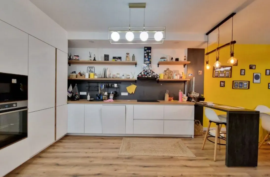 Sale, three bedroom apartment, 325m², Babin Do, Budva