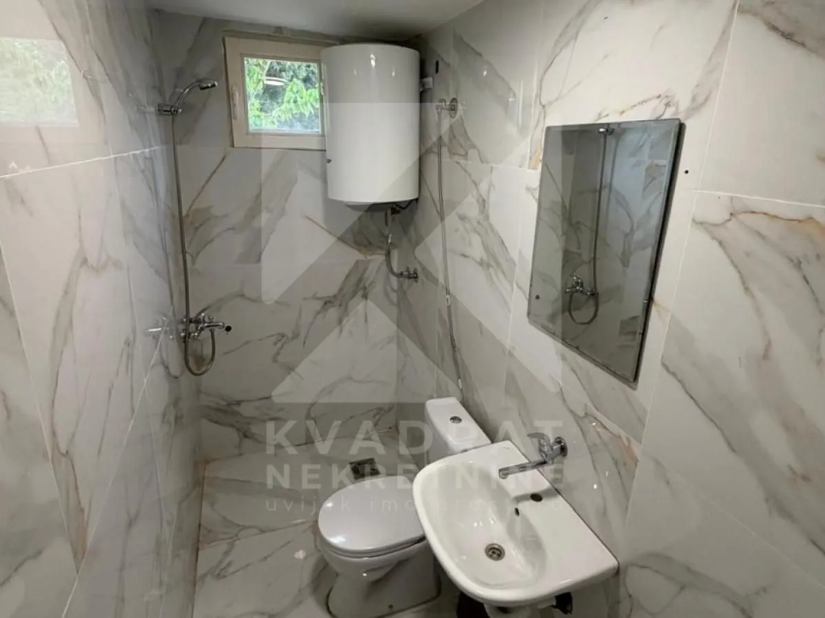 Rent, house, 90m², Pobrežje, Podgorica