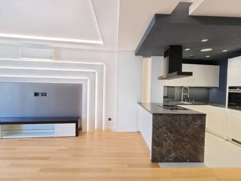 Sale, two bedroom apartment, 108m², Budva, Crna Gora - image 9