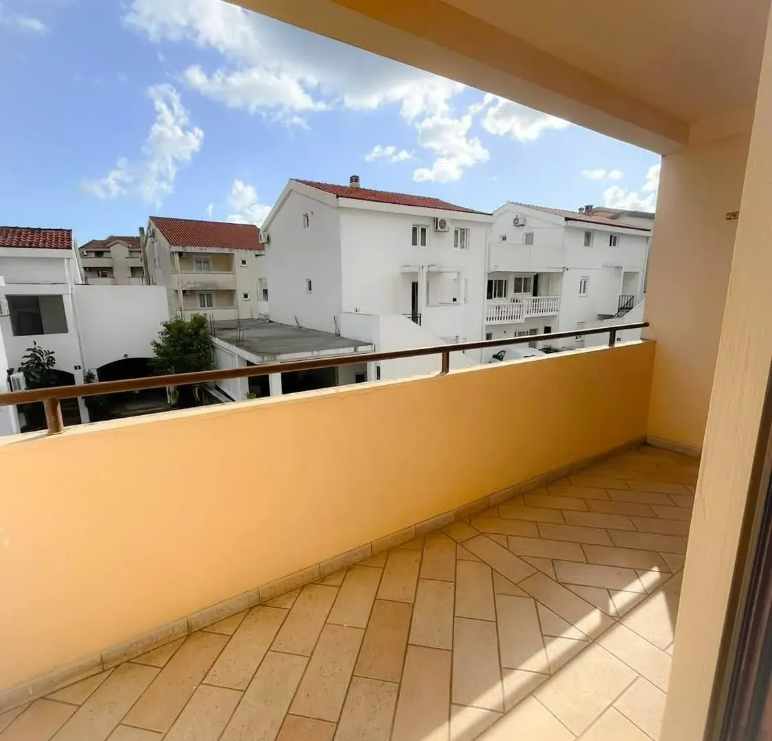 Prodaja, dvosoban stan, 67m², Budva okolina, Budva
