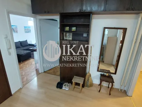 Rent, three bedroom apartment, 54m², Palata Pravde, Beograd - image 9