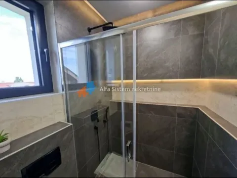 Izdavanje, trosoban stan, 82m², Zeleno Brdo, Zvezdara Sve Podlokacije - image 17