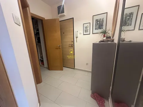 Sale, one bedroom apartment, 48m², Stari Aerodrom, Podgorica - image 8