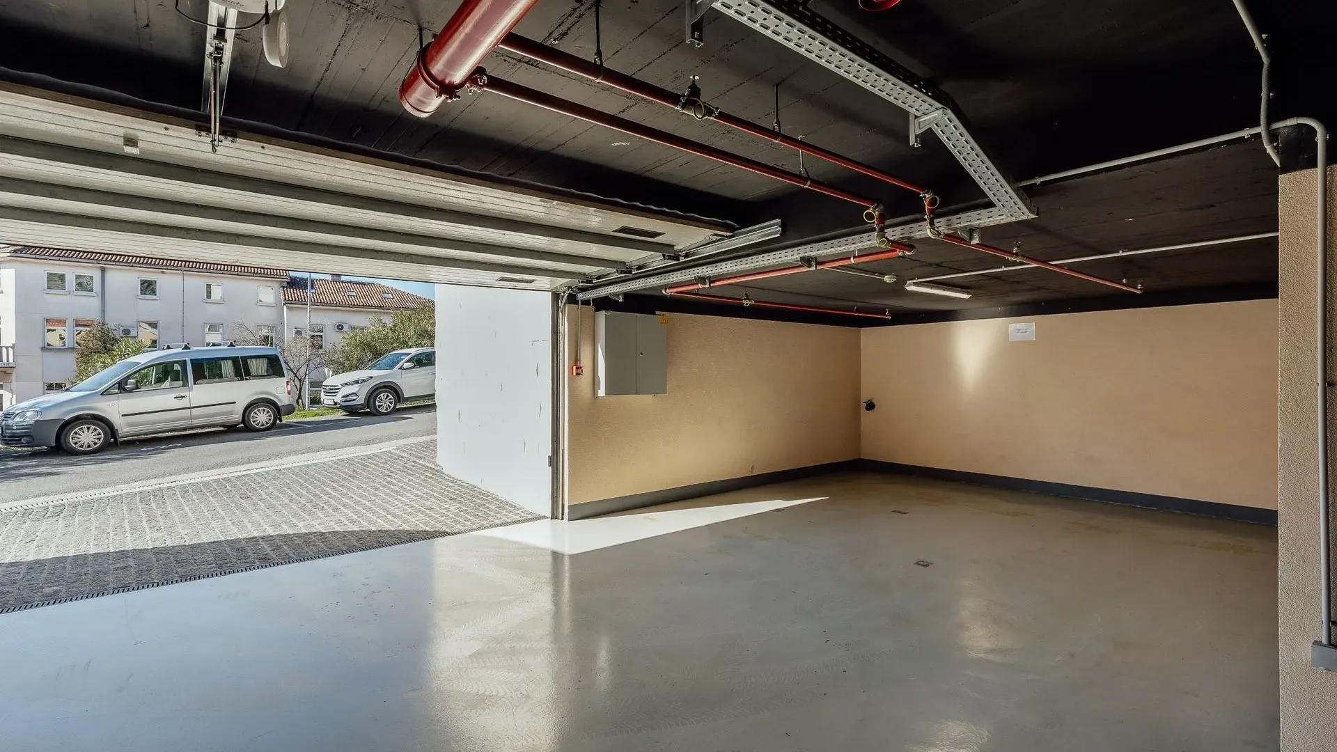 Prodaja, dvosoban stan, 103m², Centar, Kotor