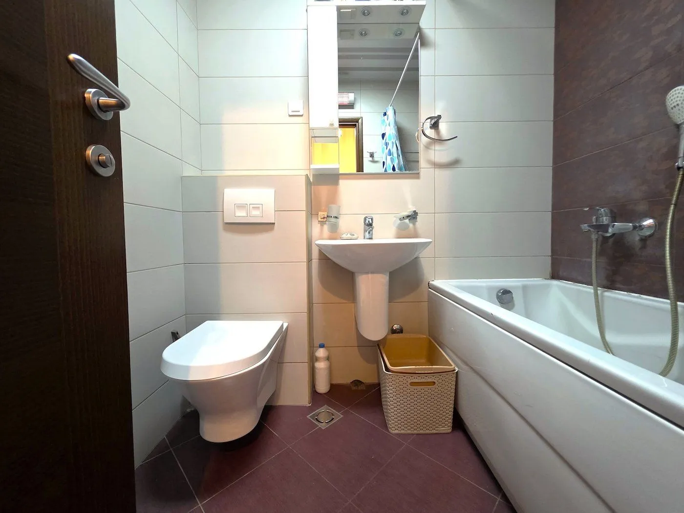 Prodaja, stan, 46m², 1 maj, Podgorica