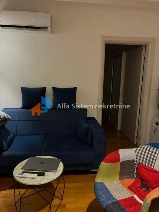 Izdavanje, stan, 41m², Lekino Brdo, Voždovac Sve Podlokacije