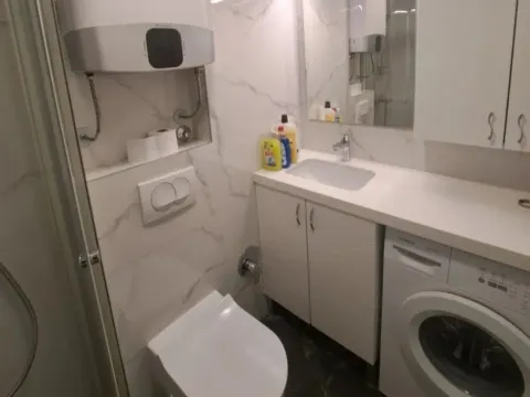 Izdavanje, jednosoban stan, 65m², Preko Morače, Podgorica - image 8