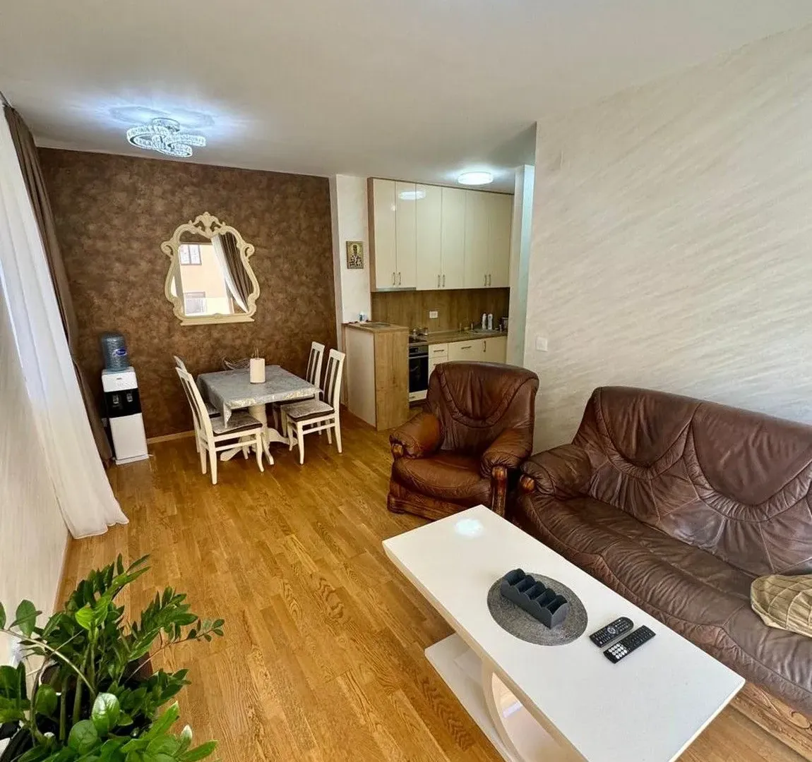 Sale, two bedroom apartment, 59m², Bečići, Budva