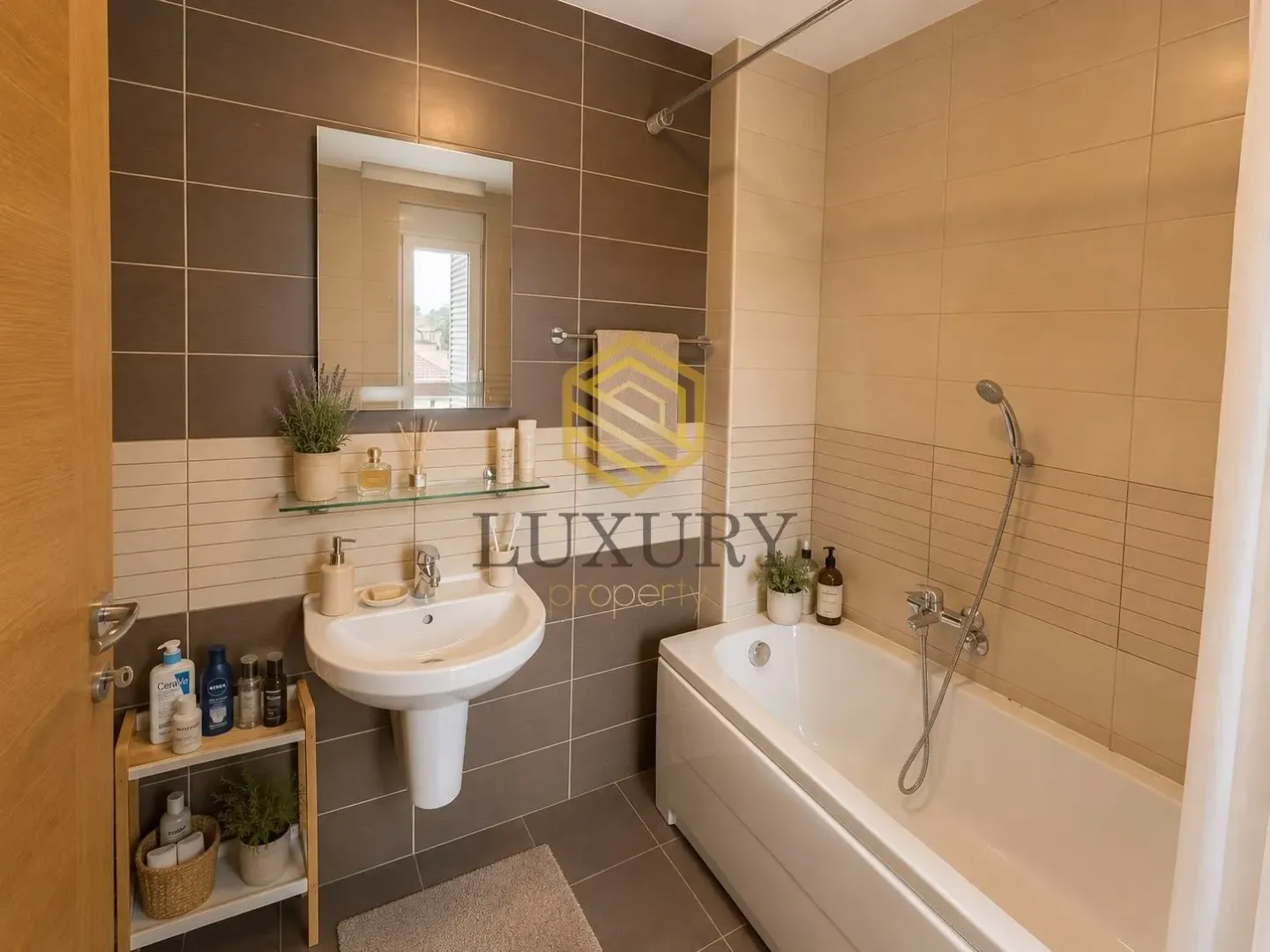 Rent, three bedroom apartment, 108m², Zagorič, Podgorica