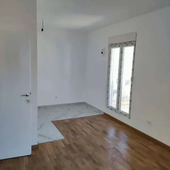 Rent, one bedroom apartment, 42m², Zagorič, Podgorica