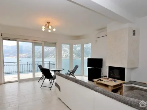 Prodaja, kuća, 424m², Kostanjica, Kotor - image 11