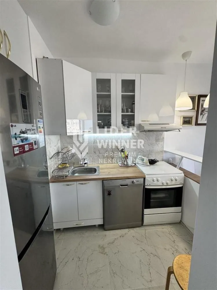 Rent, two bedroom apartment, 46m², Stari Grad, Beograd