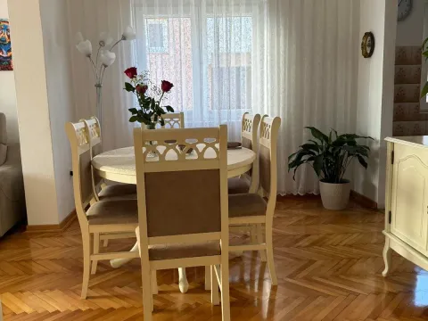 Prodaja, kuća, 194m², Herceg Novi, Crna Gora - image 17