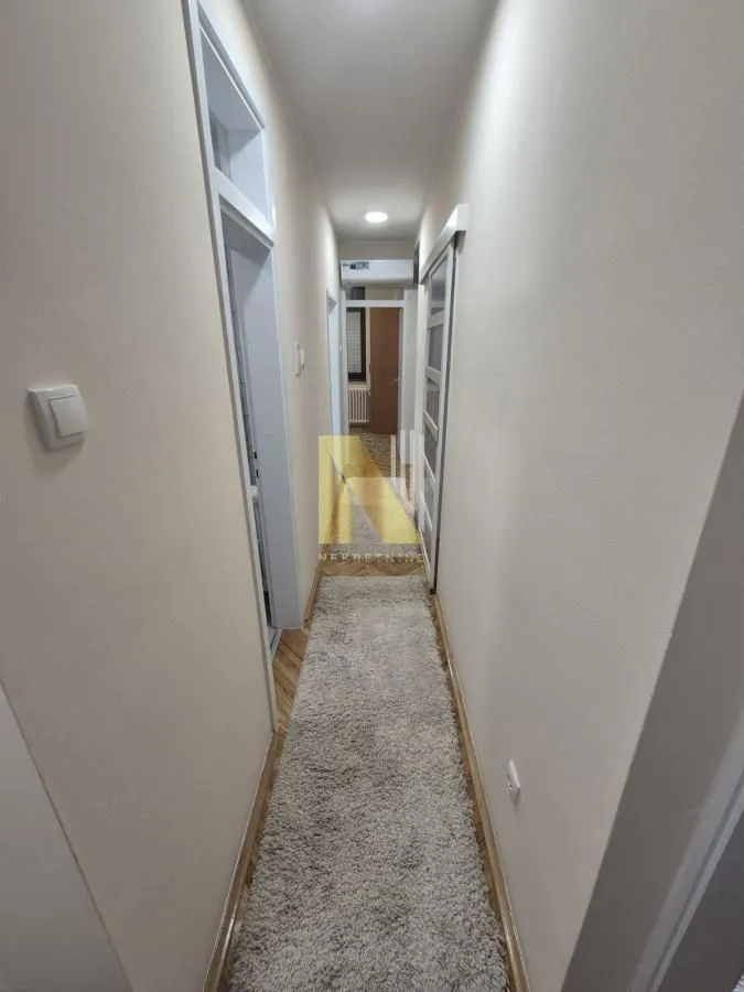 Izdavanje, jednosoban stan, 38m², Centar, Novi Sad