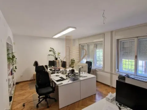 Rent, office space, 227m², Sajmište, Novi Sad - image 2