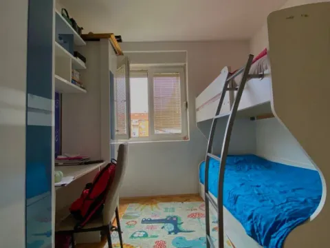 Prodaja, jednosoban stan, 56m², Stari Aerodrom, Podgorica - image 16