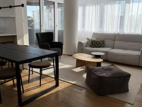 Izdavanje, četvorosoban stan, 105m², Bulevar Oslobodjenja, Novi Sad Sve Podlokacije - image 4