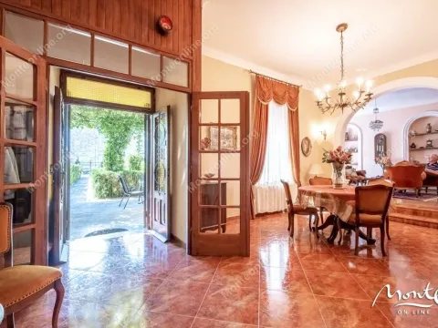 Prodaja, kuća, 112m², Risan, Kotor - image 18