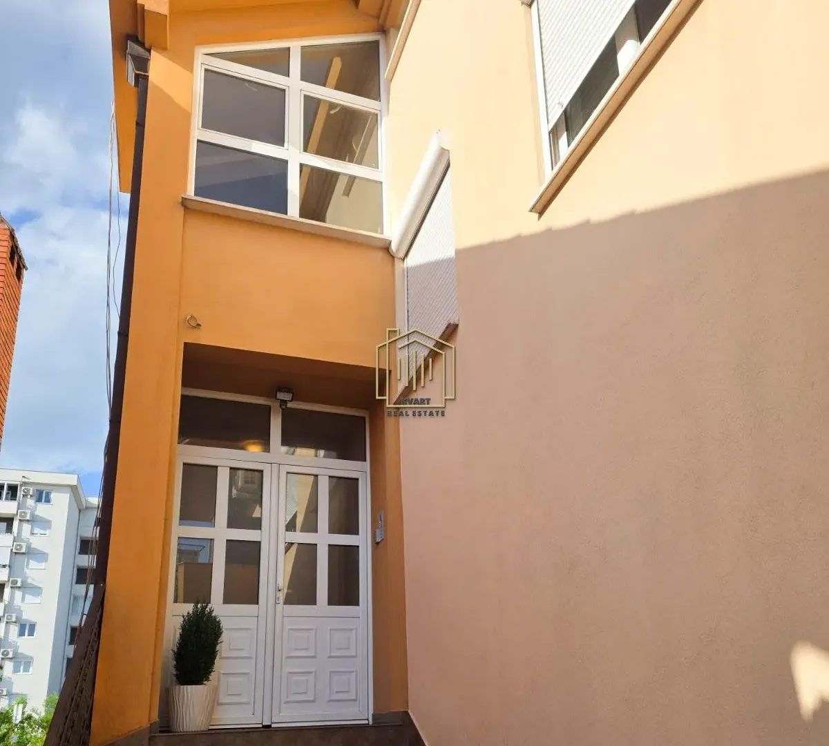 Rent, two bedroom apartment, 69m², Stari Aerodrom, Podgorica