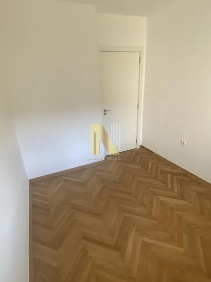 Prodaja, dvosoban stan, 40m², Sajmište, Novi Sad