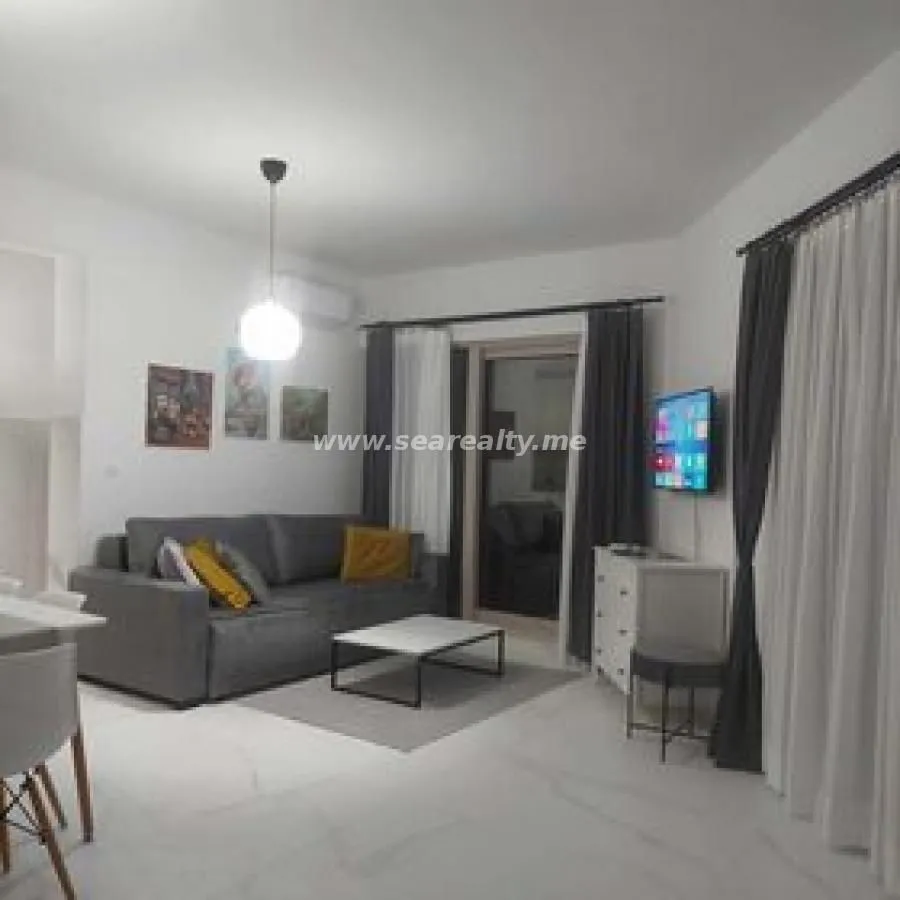 Rent, two bedroom apartment, 64m², Budva, Crna Gora