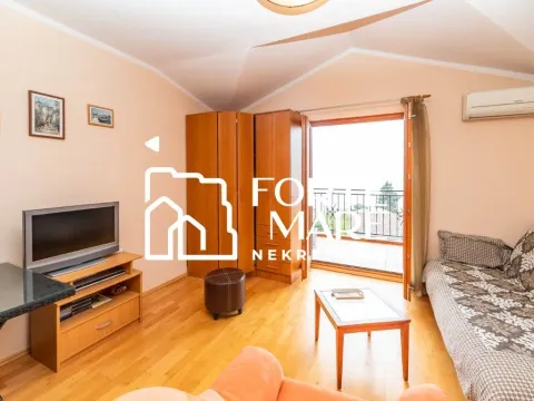Sale, one bedroom apartment, 40m², Baošići, Herceg Novi - image 3