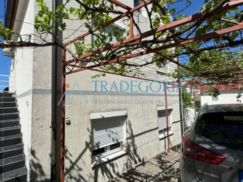 Prodaja, kuća, 97m², Sutomore, Bar