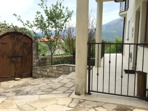 Prodaja, kuća, 150m², Lješevići, Kotor - image 16