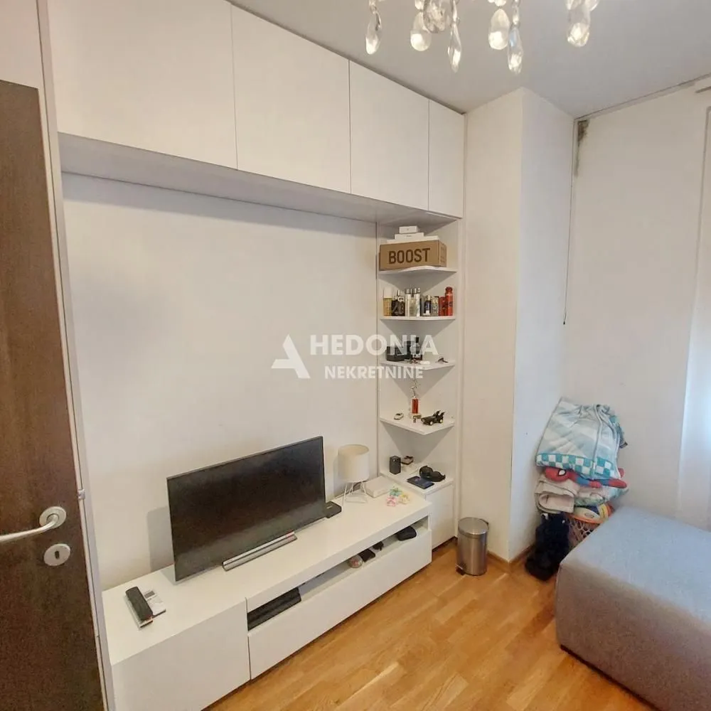 Sale, four bedroom apartment, 106m², Višnjička Banja, Palilula Sve Podlokacije