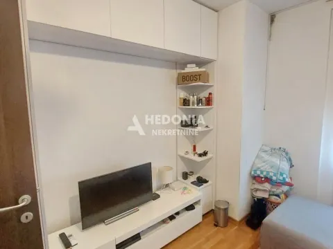Sale, four bedroom apartment, 106m², Višnjička Banja, Palilula Sve Podlokacije - image 7