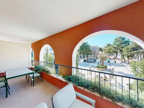 Prodaja, dvosoban stan, 68m², Luštica Bay, Tivat - image 1