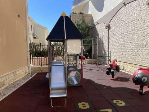 Sale, one bedroom apartment, 57m², Bečići, Budva - image 16