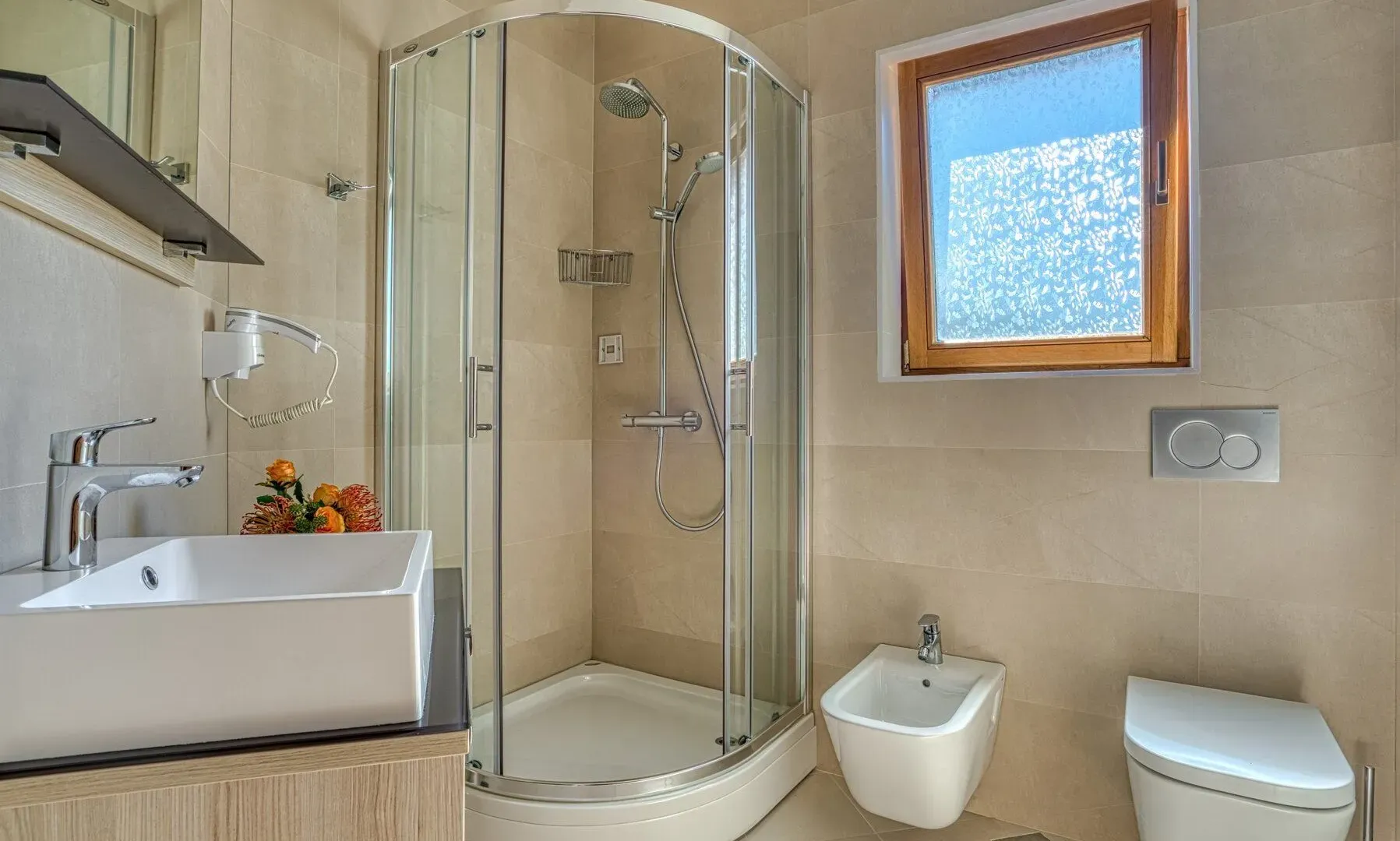 Sale, house, 507m², Dobrota, Kotor