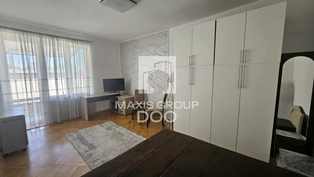Rent, three bedroom apartment, 85m², Savski Venac, Beograd
