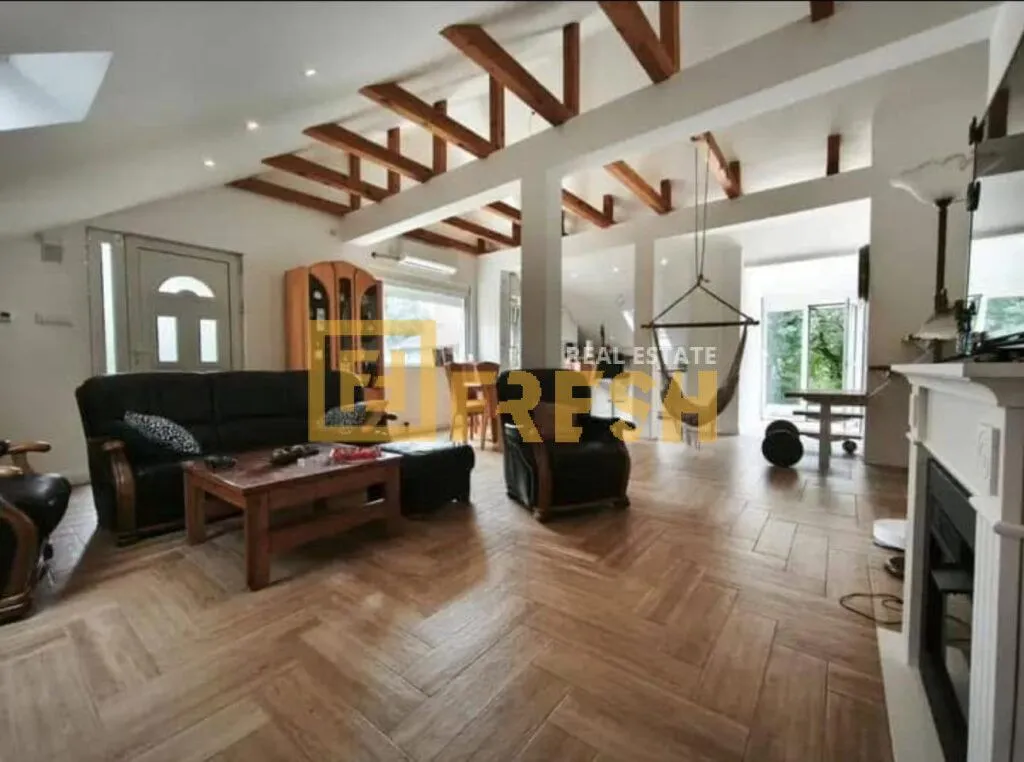 Prodaja, stan, 350m², Vranići, Podgorica