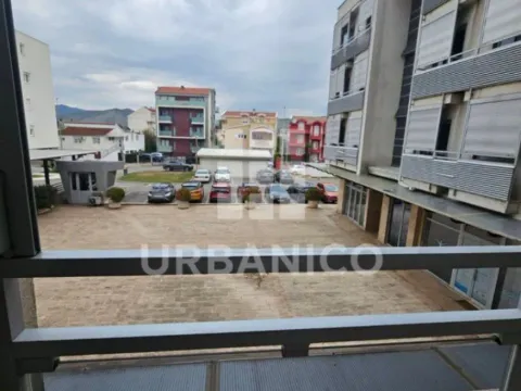 Izdavanje, jednosoban stan, 43m², Tološka šuma, Podgorica - image 8
