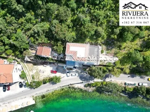 Prodaja, kuća, 400m², Stoliv, Kotor - image 16