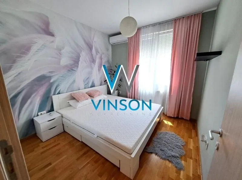 Izdavanje, trosoban stan, 62m², Salajka, Novi Sad Sve Podlokacije