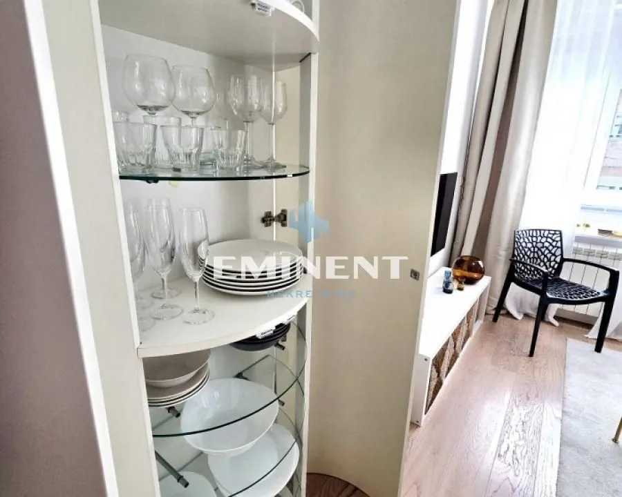 Rent, apartment, 42m², Lipov Lad, Zvezdara Sve Podlokacije