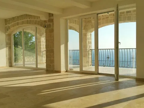 Sale, house, 500m², Drobni pijesak, Budva - image 9