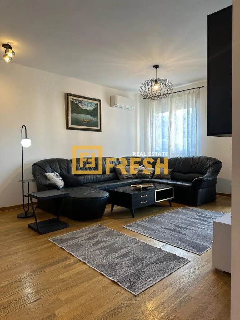 Rent, two bedroom apartment, 64m², City Kvart, Podgorica