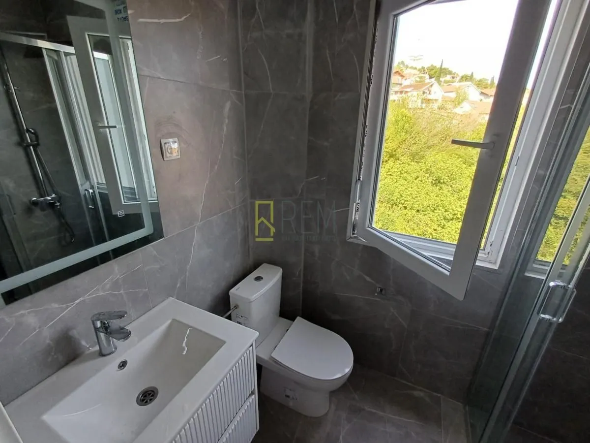 Prodaja, jednosoban stan, 62m², Zabjelo, Podgorica