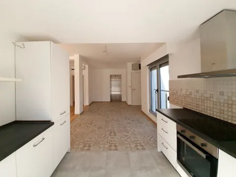 Sale, studio apartment, 171m², Petrovac, Budva - image 9