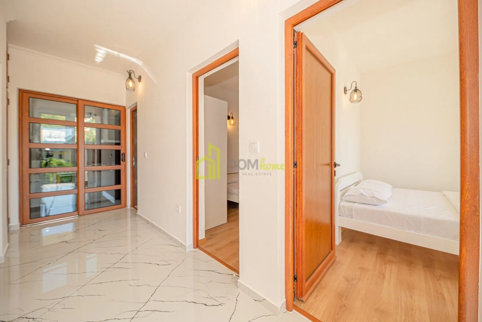 Sale, house, 93m², Bar, Crna Gora