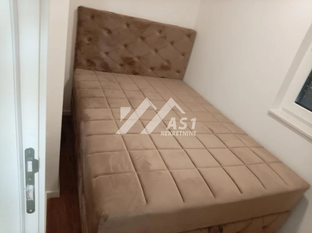 Izdavanje, dvosoban stan, 50m², Veternik, Novi Sad Sve Podlokacije