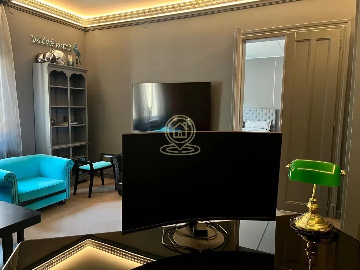 Rent, three bedroom apartment, 85m², Stari Grad, Beograd