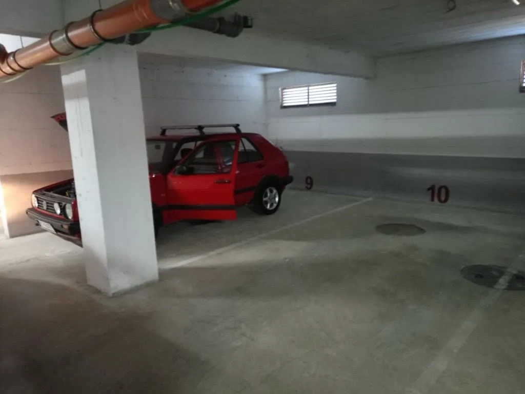 Rent, parking/garage, 15m², Stari Aerodrom, Podgorica