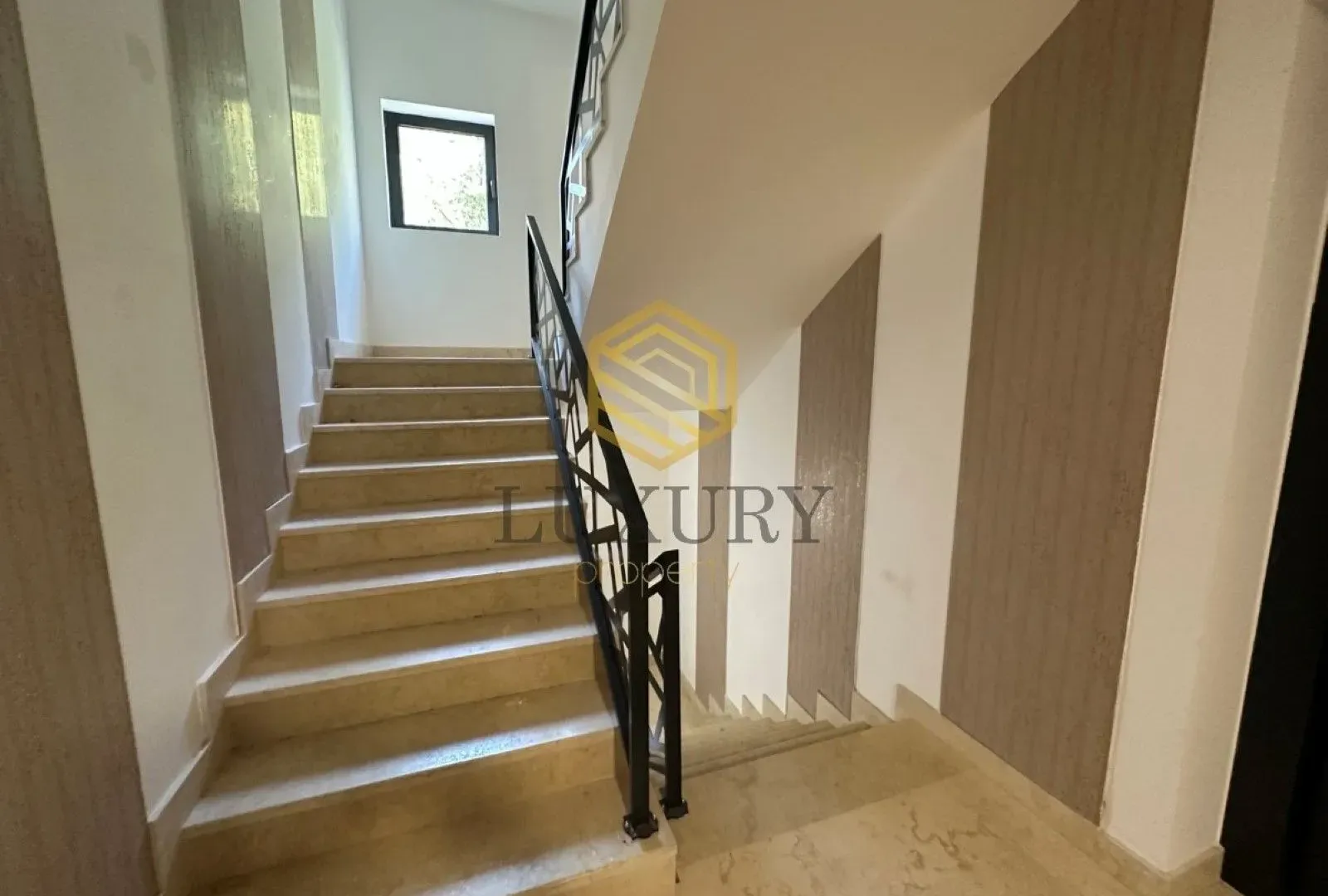 Prodaja, jednosoban stan, 45m², Zagorič, Podgorica