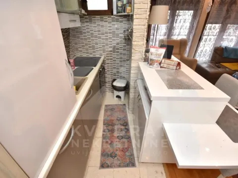 Rent, two bedroom apartment, 56m², Blok 6, Podgorica - image 4